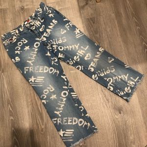 Vintage Y2K Tommy Hilfiger graffiti jeans 7